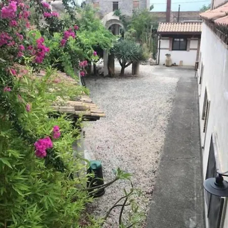 Tenuta Baronale Jo - Sant'elia 3 شقة *