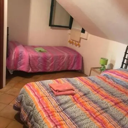 Tenuta Baronale Jo - Sant'elia 3 شقة *